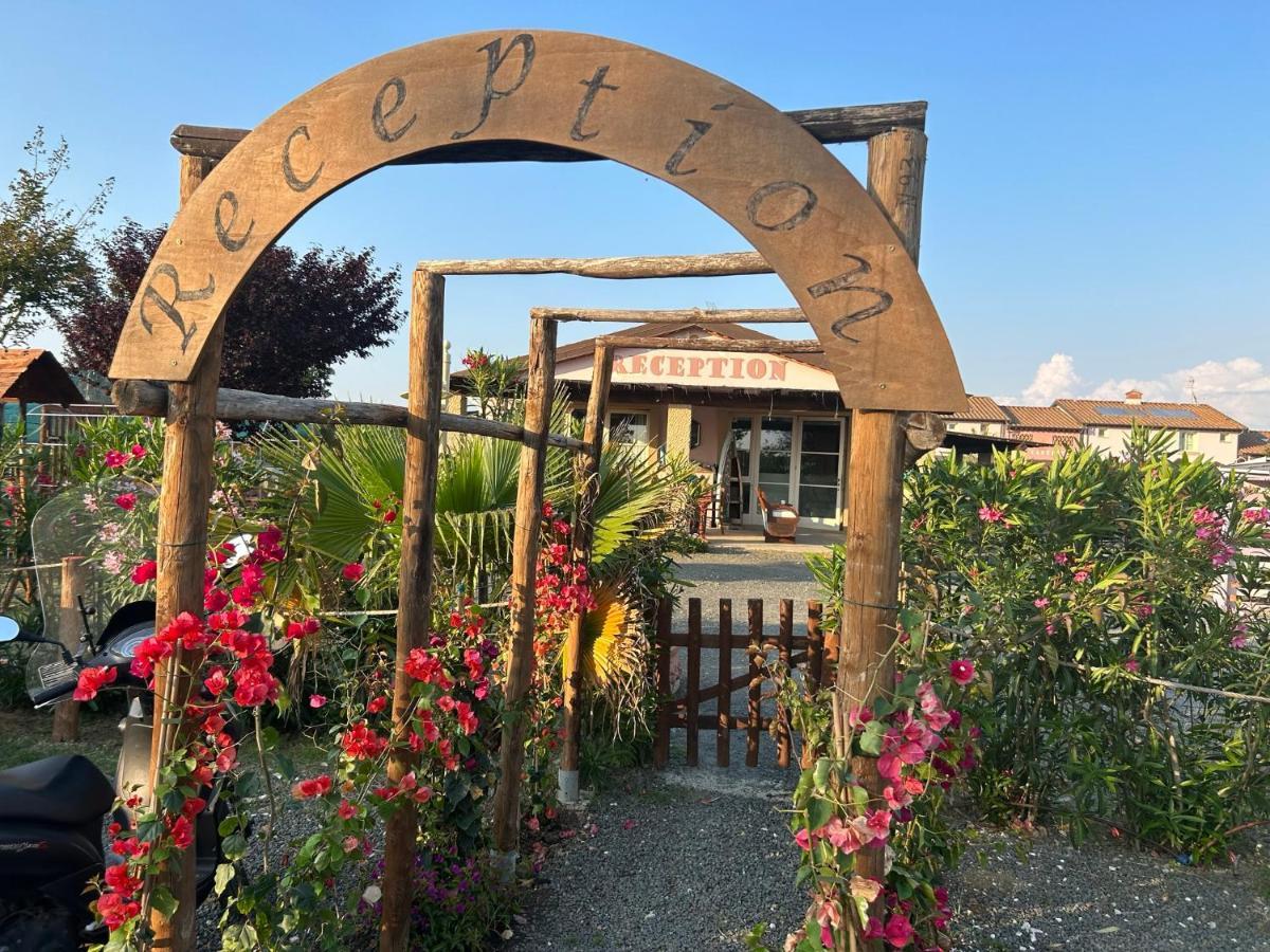 Fattoria Palazzeta - Pet & Family Friendly Apart-hotel Cecina (Livorno)