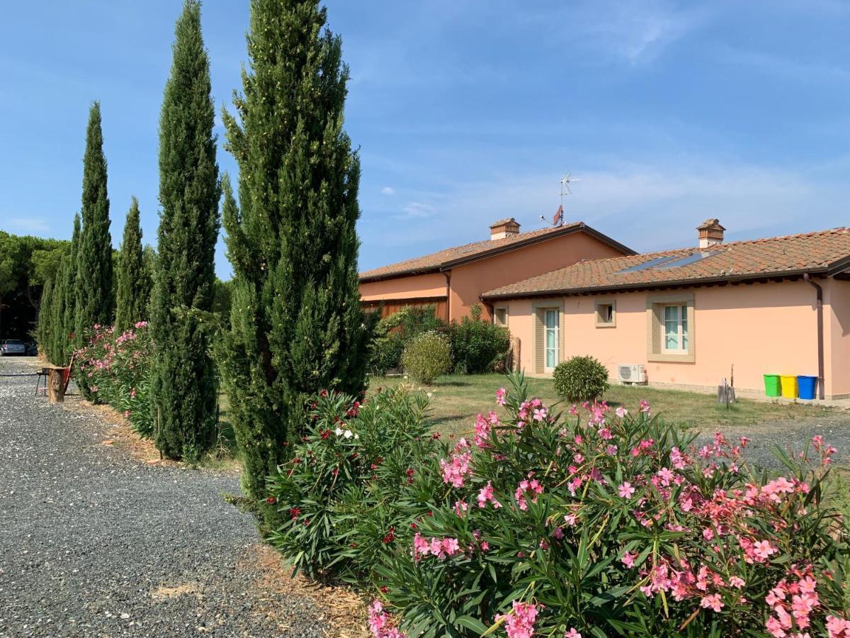 Fattoria Palazzeta - Pet & Family Friendly Apart-hotel *